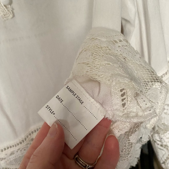 SWAPPED Sienna Spell Luxe Blouse Sample Small - Picture 8 of 9